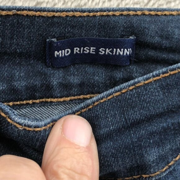 Chaps Women Jeans Size 6/28 Mid Rise Skinny Frayed Hem Blue Denim Classic Casual - Picture 10 of 16